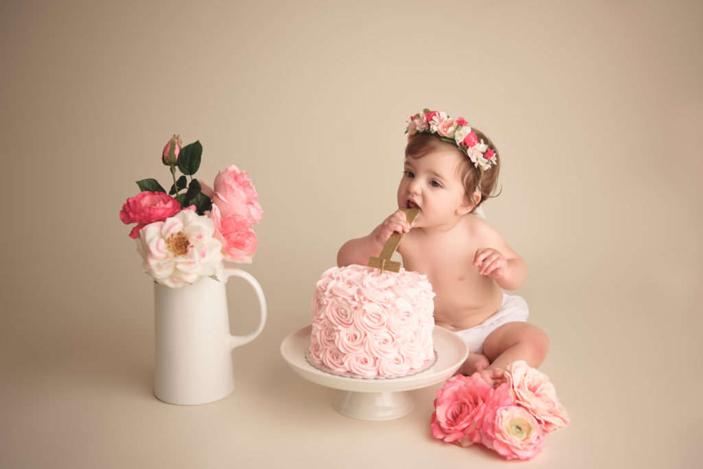 Newborn-First-Year-Package-First-Birthday