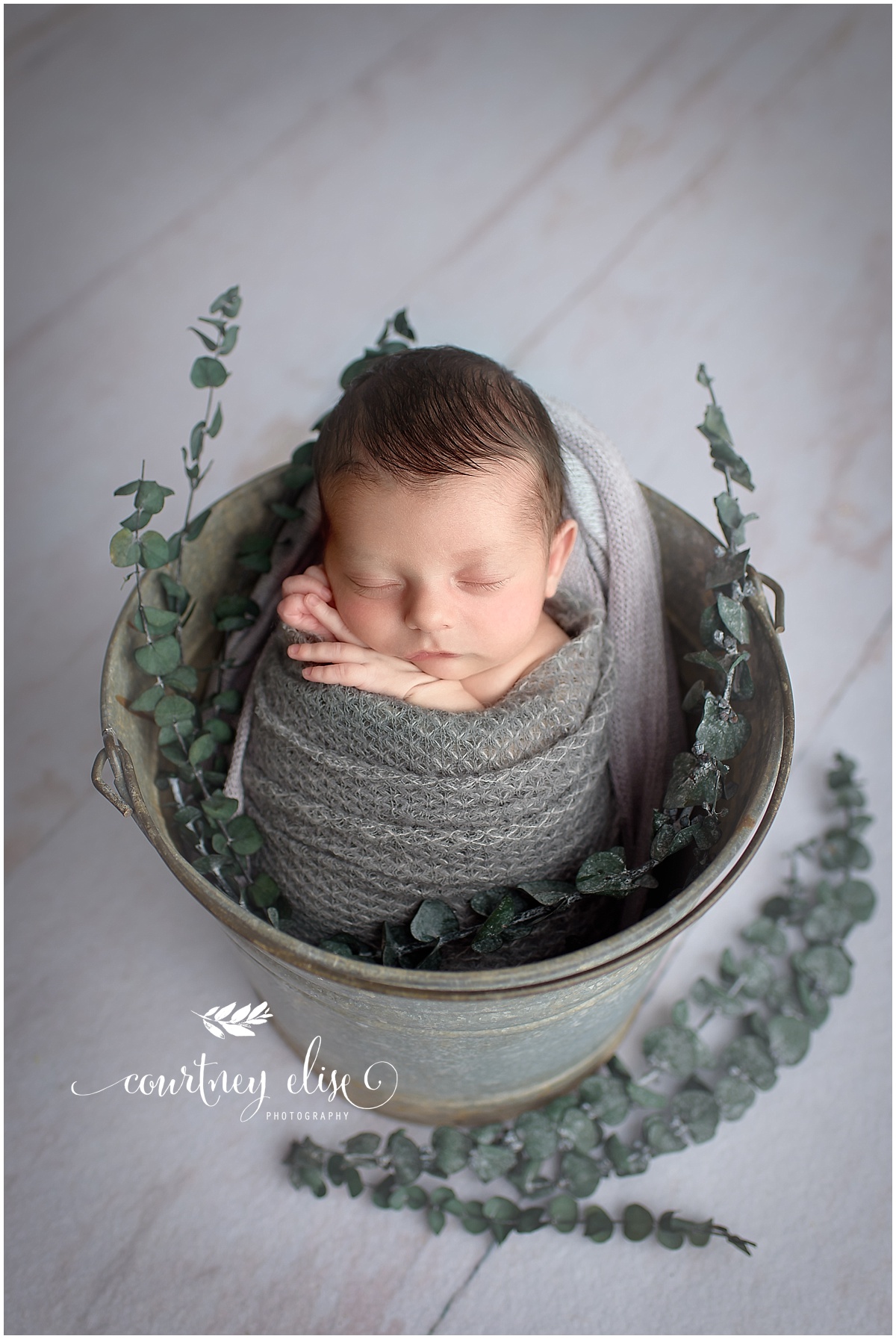 newborn photographer kennesaw ga