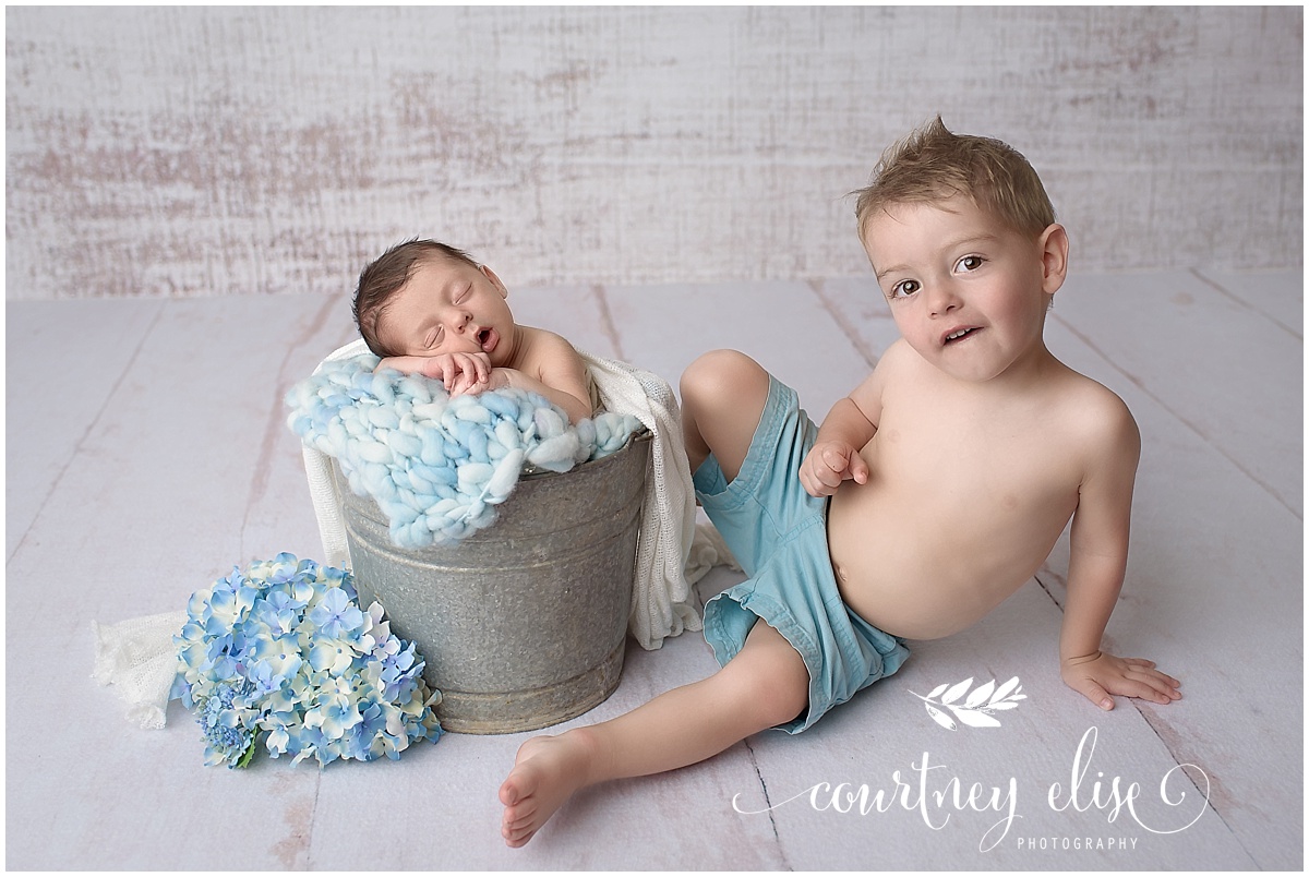 newborn photographer kennesaw ga