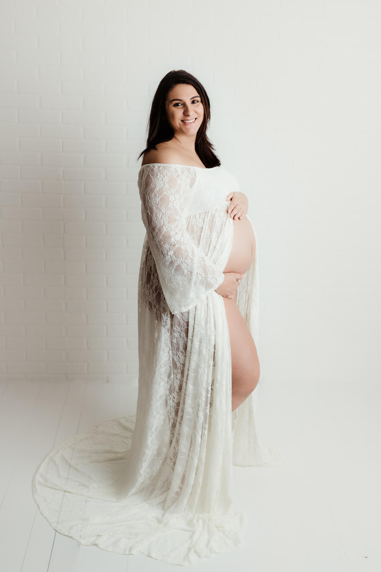 studio-maternity-portraits-cobb-county-pregnancy-photoshoot