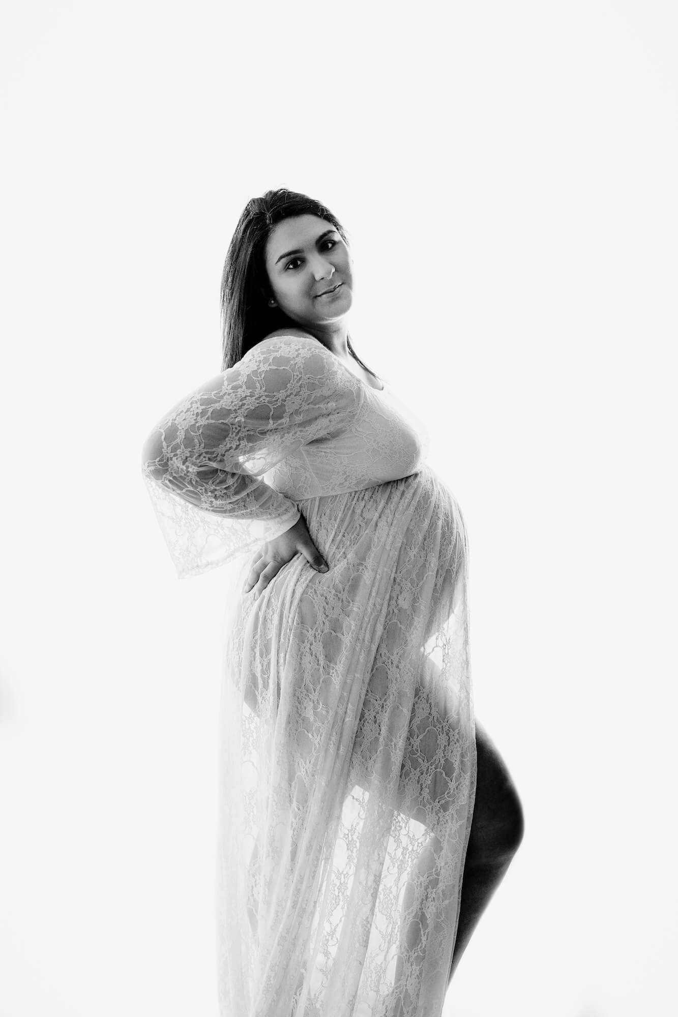 studio-maternity-portraits-cobb-county-pregnancy-photoshoot