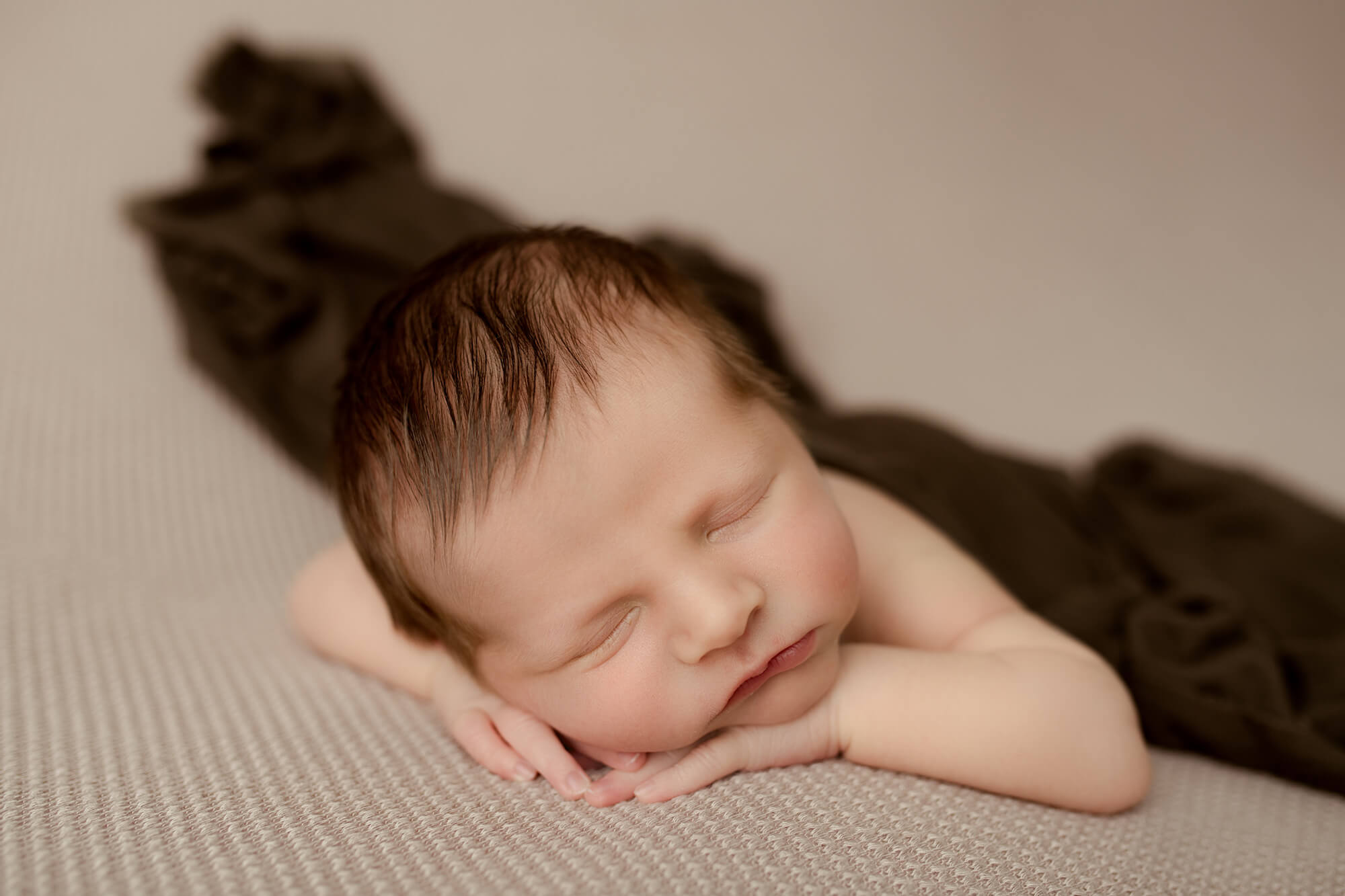 best newborn photographer near me