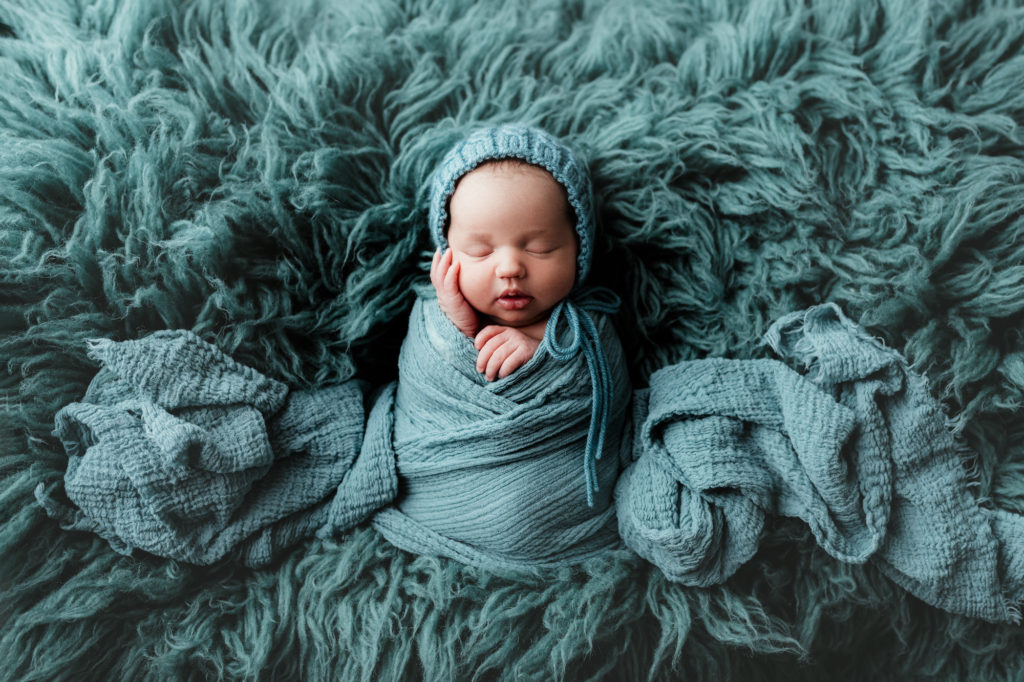 milton ga professional newborn photoshoot