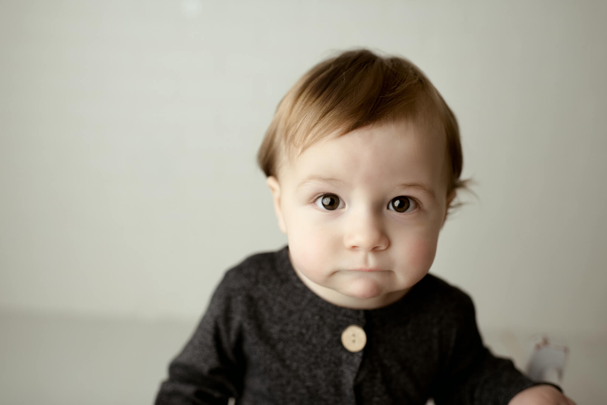 Smash cake photoshoot near me, cake smash photographer kennesaw ga, baby birthday photography session