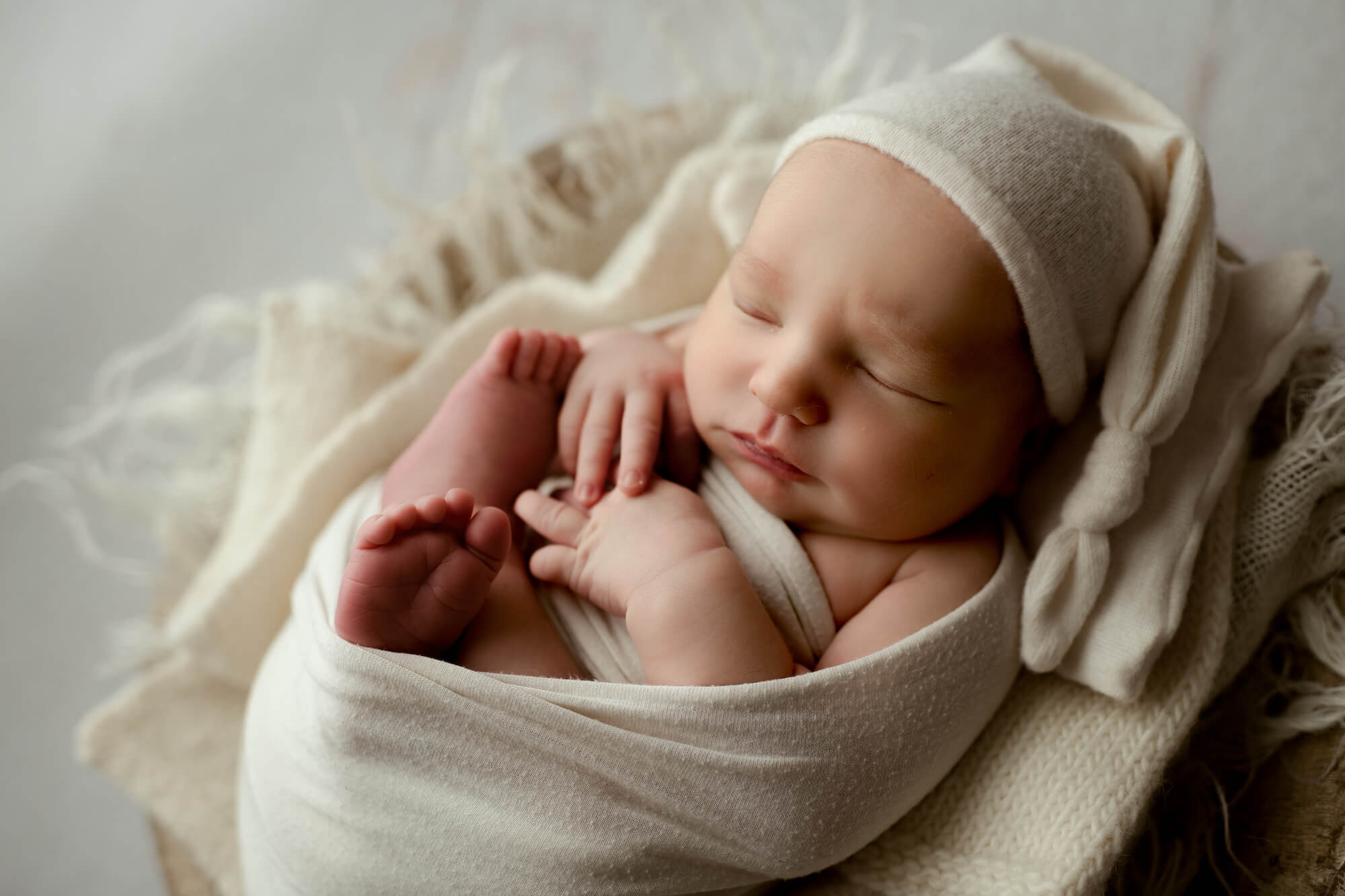 Roswell GA Newborn Portraits, newborn photographer near me, professional baby pictures