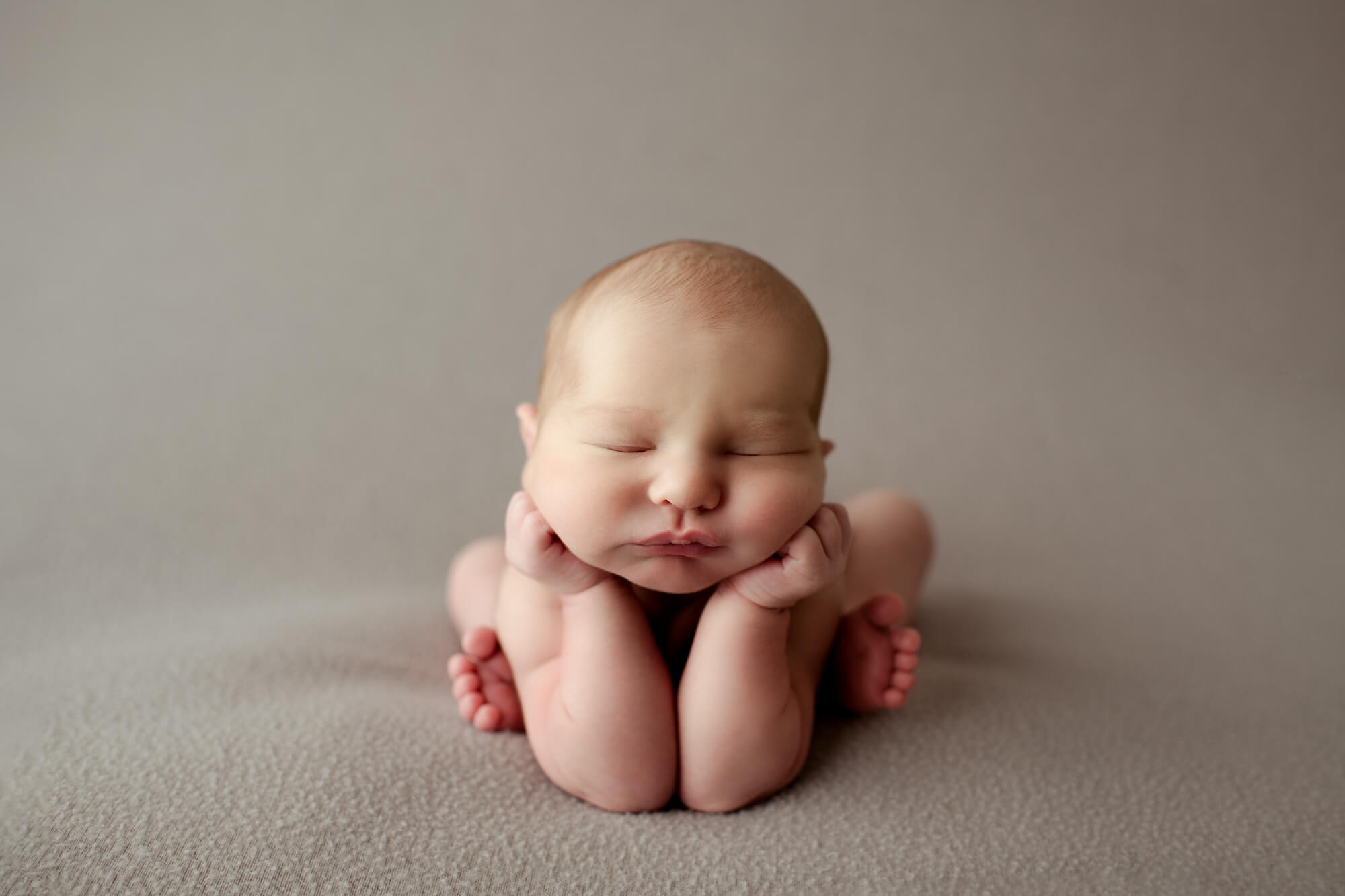 Roswell GA Newborn Portraits, newborn photographer near me, professional baby pictures